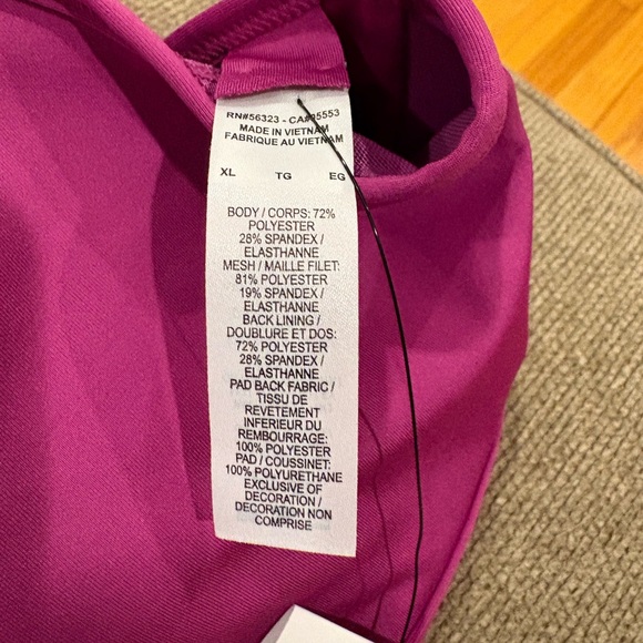 Nike Swoosh Womens Medium Support Sports Bra NWT Size XL Magenta Purple - Picture 6 of 8